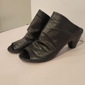 Black Leather Women's Mules